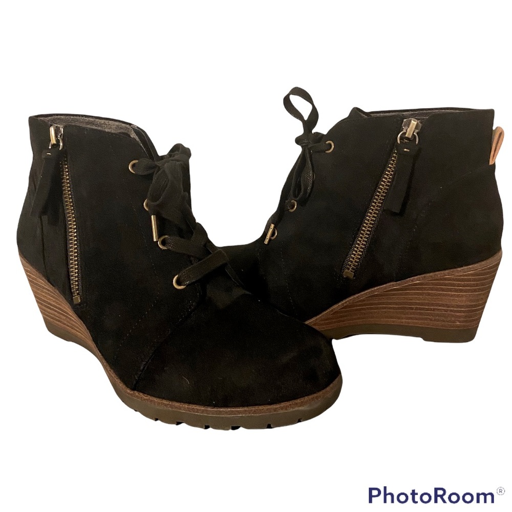 Cute & Comfy Nelly Wedge Bootie